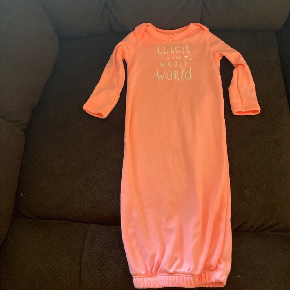 Two newborn baby outfits - Picture 2 of 10